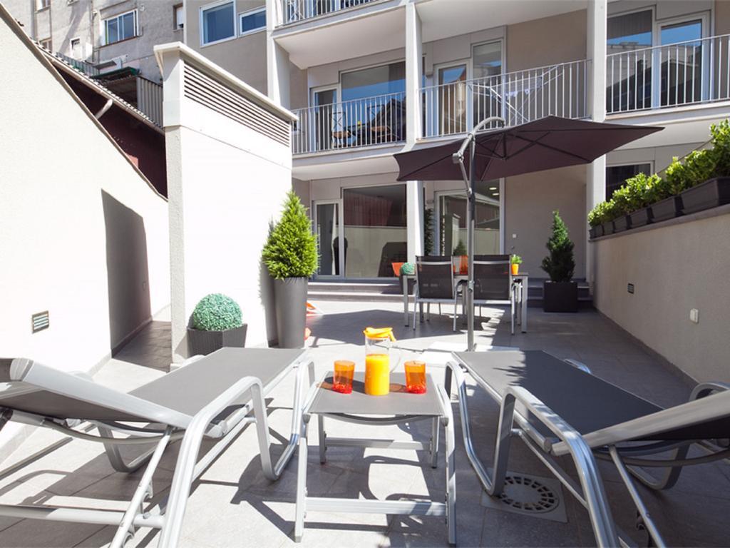ชาร์มสวีทส์พาราเรล อพาร์ตเมนท์ Apartment บาร์เซโลนา ภายนอก รูปภาพ