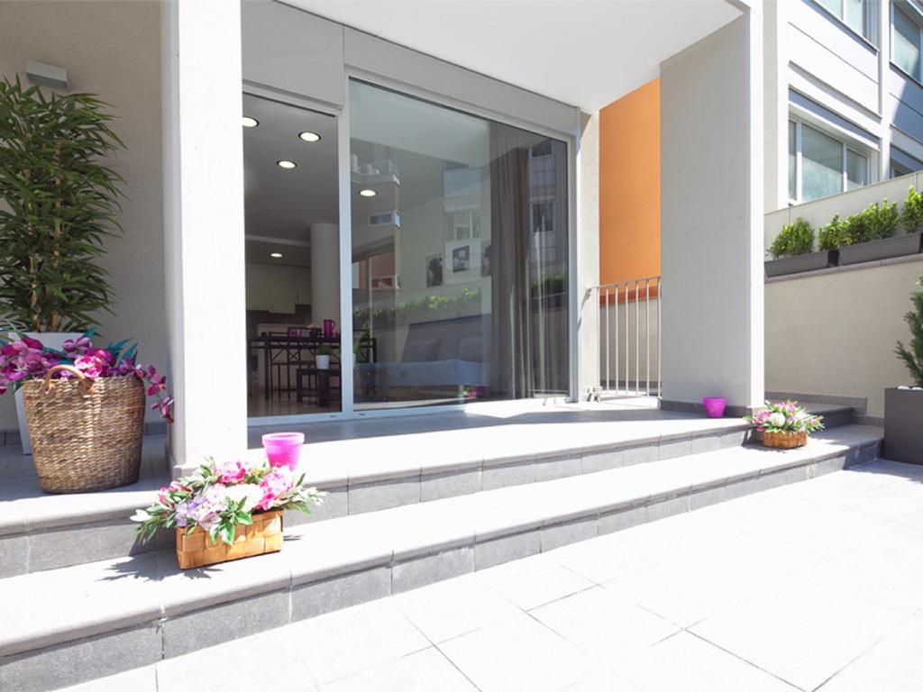 ชาร์มสวีทส์พาราเรล อพาร์ตเมนท์ Apartment บาร์เซโลนา ภายนอก รูปภาพ
